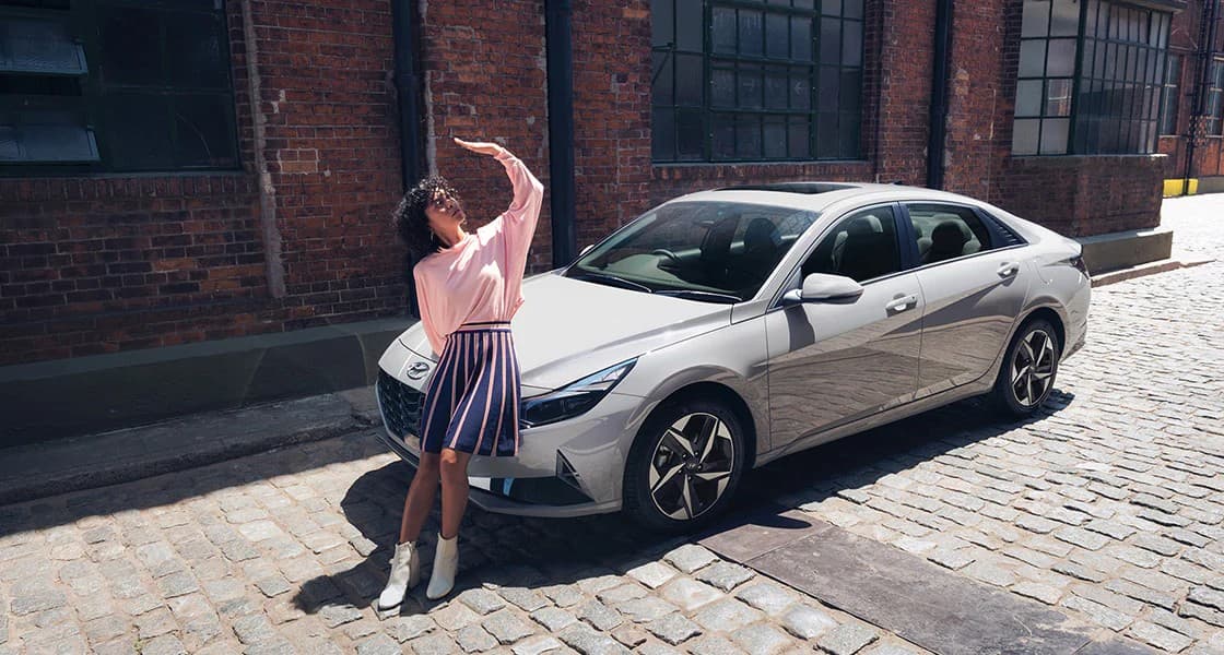 elantra-cn7-highlights-bring-the-limelight-to-you-pc